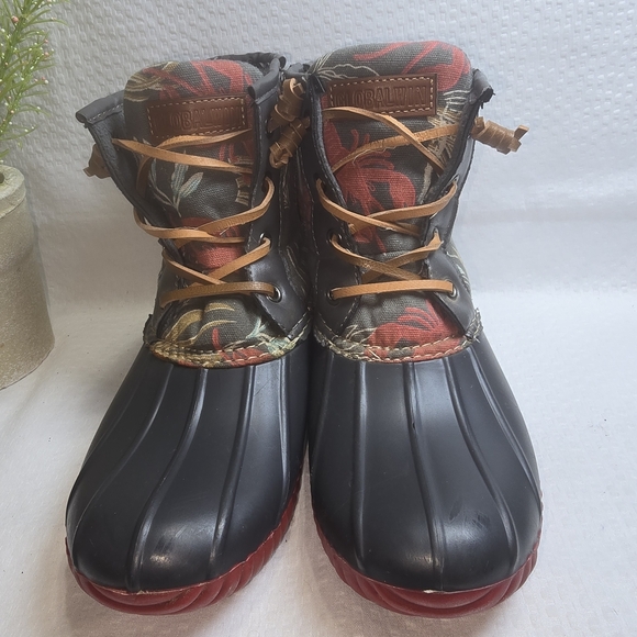 GLOBAL WIN DUCK BOOTS RED AND GRAY WITH LOBSTERS WOMENS SIZE 6 - Picture 3 of 9